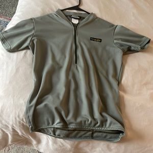 Women’s small Cannondale cycling jersey